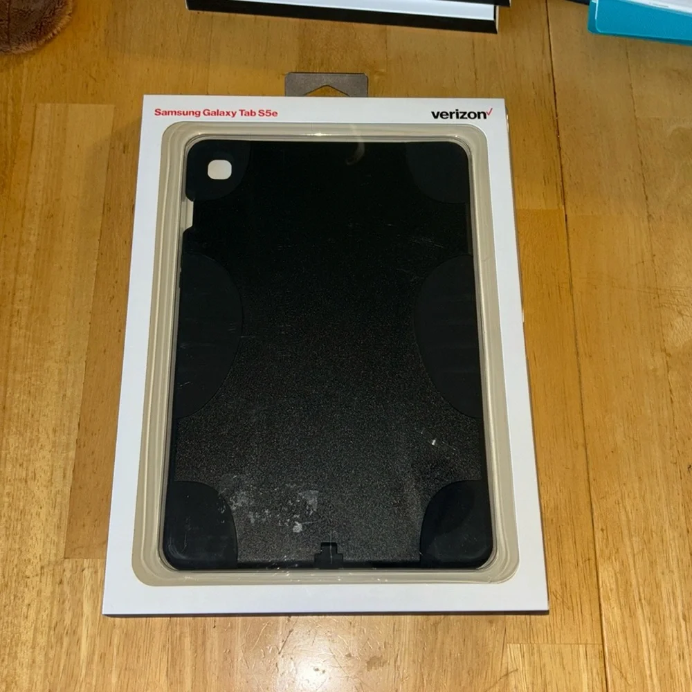 Verizon | Samsung Galaxy Tab S5e - Rugged Case